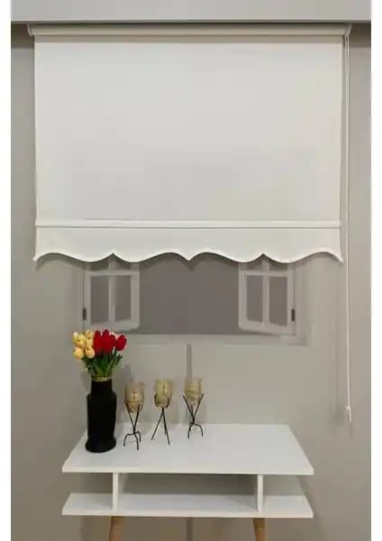 Stor Perdeler Karşılaştırması: Malzeme, Montaj ve Dayanıklılık Analizi