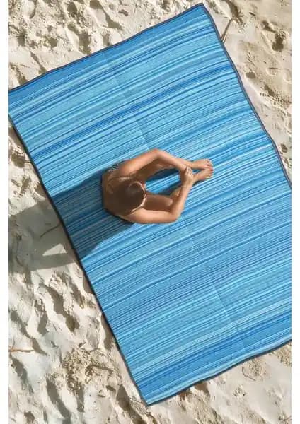 Konfor Halı Katlanabilir Mavi: Çok Amaçlı Dış Mekan ve İç Mekan Kullanımı İçin Modern Tasarım