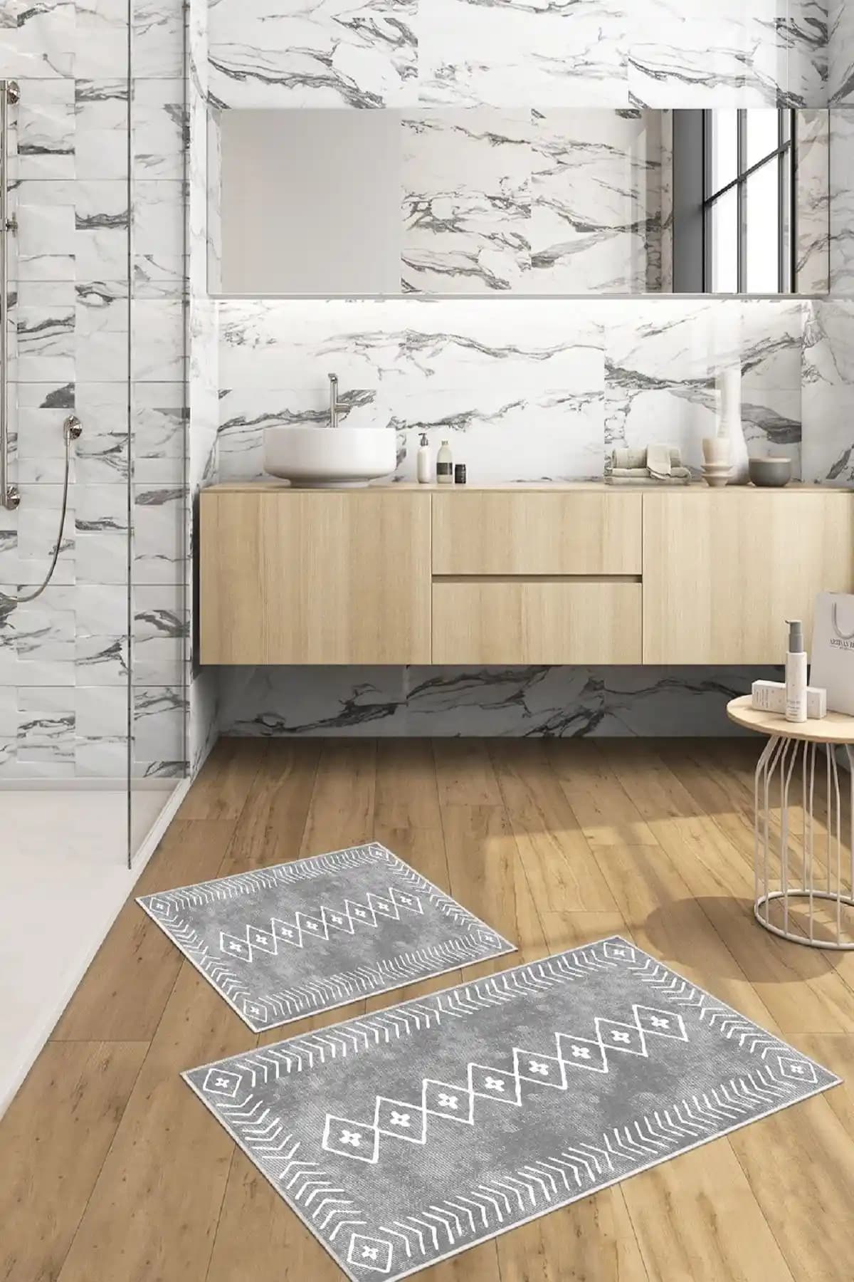 Thalia Home Kaymaz Taban Yıkanabilir Banyo Halısı Güvenlik ve Konfor Sunar